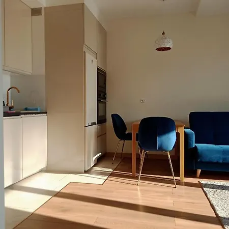 Aura Sky Ostrobramska Prestige *