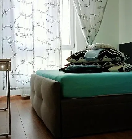 Aura Sky Ostrobramska Prestige * Warschau