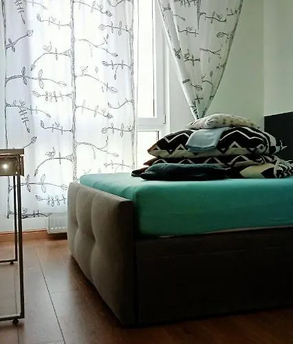 Aura Sky Ostrobramska Prestige * 바르샤바